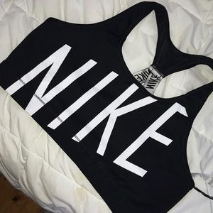 New NIKE sports bra